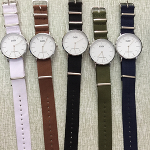 Nuovi Orologi da Polso al Quarzo Classici Minimalisti OEM per <span class=keywords><strong>Donna</strong></span>, <span class=keywords><strong>Orologio</strong></span> Blu Navy con Logo Personalizzato - Product Image 6