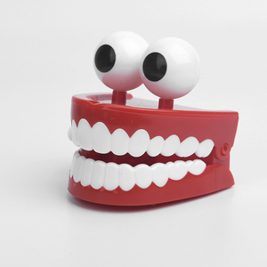 rojo de ojo grande de viento de diseño <span class=keywords><strong>en</strong></span> la boca, saltar juguete dientes juguete de la novedad para los niños y adultos - Product Image 2