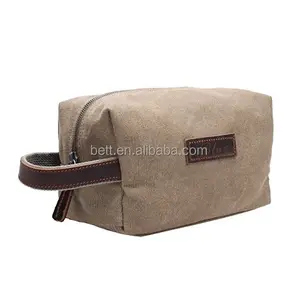 Men's Brown Canvas Tote Bag with Cotton Handle Zipper Closure and Letter Pattern Wholesale Makeup Bag
