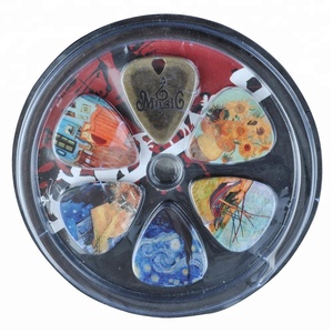 بيع بالجملة 6 غيتار يختار قلادة الغيتار اختيار قلادة للرجال والنساء ، مجوهرات الموسيقى شخصية يختار الغيتار قلادة - Product Image 2