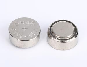 357 SR44SW <span class=keywords><strong>SR44</strong></span> 357 1.55V酸化銀時計電池<span class=keywords><strong>SR44</strong></span> - Product Image 1