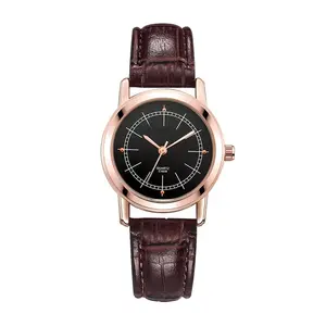 Coppia orologi moda uomo orologio da cintura impermeabile orologio al quarzo da donna all'ingrosso