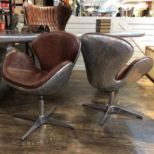 antico aviatore Spitfire cigno poltrona di pelle - Product Image 2