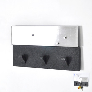 Riel de gancho de plástico negro para llavero con portatarjetas - Product Image 5