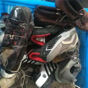 Commercio all'ingrosso di esportazione utilizzato scarpe 850 sacchi della miscela di genere utilizzato scarpe prezzo per kg