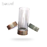 Soucoupe de tasse d'artisanat antique en alliage de zinc conçue sur mesure