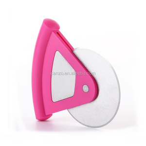 Elenco dei produttori gadget da <span class=keywords><strong>cucina</strong></span> ruote in acciaio inossidabile ruota per taglierina per Pizza con copertura protettiva di sicurezza - Product Image 5