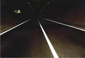 طلاء علامات الطرق العاكس للحرارة من البلاستيك الحراري الأبيض - عروض وعروض ترويجية - Product Image 2