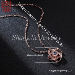 <span class=keywords><strong>Collana</strong></span> di <span class=keywords><strong>san</strong></span> <span class=keywords><strong>valentino</strong></span> Regalo del Commercio All'ingrosso 2019 Unico Regalo Donna <span class=keywords><strong>Uomo</strong></span> Il Suo Giorno di <span class=keywords><strong>San</strong></span> <span class=keywords><strong>Valentino</strong></span> Del Pendente 100 lingua i love you <span class=keywords><strong>collana</strong></span> - Product Image 2