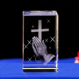 3D laser geätztes Kristall kreuz Jesus Christus Kristall würfel Kristall religiöse Geschenke zum Gravieren - Product Image 2