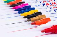 2018 Sizhuo vente chaude 12 couleurs stylos de peinture acrylique marqueurs d'encre à base d'huile avec emballage personnalisé