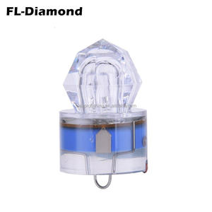 Lampe de pêche LED portable étanche pour eaux profondes, lumière stroboscopique pour calamars, attirant les poissons, pour la pêche au bar, à la truite et au marlin - Product Image 2