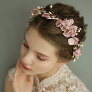 <span class=keywords><strong>Couronne</strong></span> <span class=keywords><strong>de</strong></span> mariée en <span class=keywords><strong>fleurs</strong></span> violettes, vigne <span class=keywords><strong>pour</strong></span> <span class=keywords><strong>cheveux</strong></span>, diadème <span class=keywords><strong>de</strong></span> demoiselle d'honneur, bandeau, accessoires <span class=keywords><strong>de</strong></span> robe <span class=keywords><strong>de</strong></span> mariée en perles, accessoire photo, pièce <span class=keywords><strong>pour</strong></span> <span class=keywords><strong>cheveux</strong></span> - Product Image 5