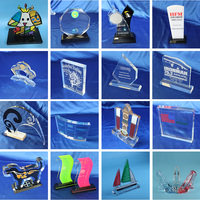 TROPHÉE/PRIX MODERNE ÉCOLOGIQUE EN ACRYLIQUE TRANSPARENT (98 % DE TRANSPARANCE) CERTIFIÉ ISO 9001, GRANDE TRANSPARANCE, GRAVURE LASER - 100 MODÈLES