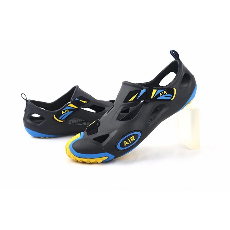 Grosir Terbaru Desain Luar Ruangan Musim Panas EVA India Pria Sandal Olahraga