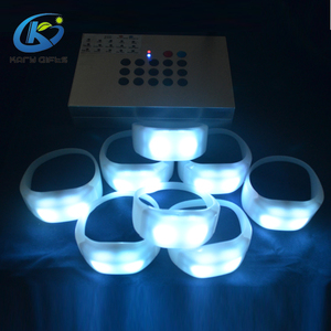 Bracelet LED lumineux en silicone télécommandé par <span class=keywords><strong>radio</strong></span> - Product Image 4