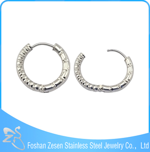 ZS17093 siyah metal huggie küpe çin üretici cristiano <span class=keywords><strong>ronaldo</strong></span> siyah küpe