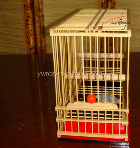 Jaula de pájaros de bambú de <span class=keywords><strong>madera</strong></span> única, jaula de pájaros de <span class=keywords><strong>madera</strong></span> para la venta caliente - Product Image 1