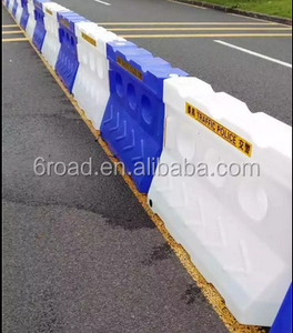 Di plastica Jersey Barriere, 5 anni di vita di Rotazione Forte riempito di Acqua Bianco Blu di Plastica Traffico di Plastica Jersey Barriere