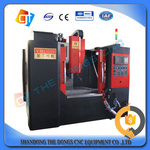 <span class=keywords><strong>Vmc</strong></span> chine 4 axes <span class=keywords><strong>de</strong></span> haute précision cnc center d'usinage vertical <span class=keywords><strong>prix</strong></span> - Product Image 1