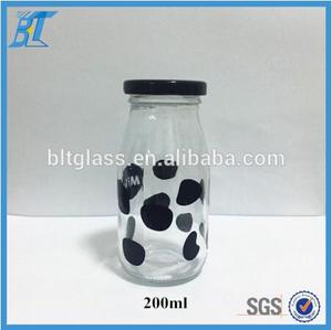 Botellas de Vidrio de <span class=keywords><strong>200</strong></span> <span class=keywords><strong>ml</strong></span> para Bebidas Lácteas con Diseño de Lunares de Vaca - Product Image 5