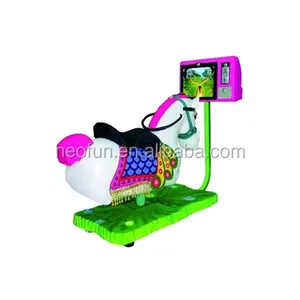 Kiddie Gettoni Giochi Arcade Macchina 3D Cavallo Bolla Giro di Divertimento Per Bambini Ride on Auto Kiddy Macchina del Gioco nel Parco per le Vendite