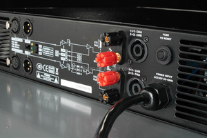 Amplificateur <span class=keywords><strong>de</strong></span> puissance professionnel 800W 2 canaux, stable à 2 ohms pour le <span class=keywords><strong>son</strong></span> live, les DJ et les enceintes <span class=keywords><strong>de</strong></span> système <span class=keywords><strong>de</strong></span> sonorisation - A02 - Product Image 4