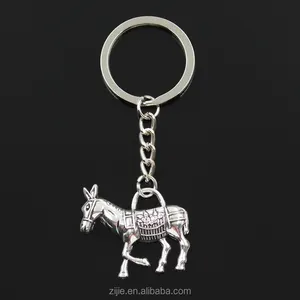 Chaveiro de donkey e burro com pingentes, pingentes para homens, joia de carro, anel de 30mm, lembrança de presente, 33x30mm