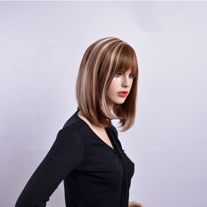 Le Parrucche Sintetiche Shaggy Corte e Liscie Marrone-Grigio, Best-seller per Donne Europee e Americane - Product Image 1