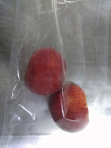 Çin lezzetli meyve temiz Iqf dondurulmuş erik yarısı ile cilt - Product Image 6
