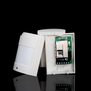Detector de movimiento PIR 476 con <span class=keywords><strong>el</strong></span> Rechazo a EMI y RFI - Product Image 2