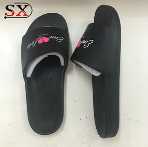 Negro, placas de goma deslizadores de los hombres, zapatillas para la circulación