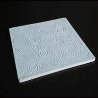 Corniche décorative carrée en plâtre pour plafond, panneau de moulure en plâtre, design de faux plafond, grille de plafond pour la décoration intérieure