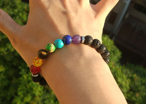 Braccialetto Energetico con 7 <span class=keywords><strong>Chakra</strong></span> in Pietra Vulcanica, Bracciale Elastico con Pietra Lavica - Product Image 2