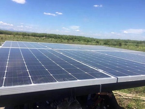 Bomba <span class=keywords><strong>de</strong></span> <span class=keywords><strong>agua</strong></span> centrífuga solar pequeña sin escobillas híbrida LZSU-H AC/DC - Product Image 5