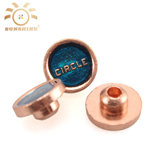 2018 Unique placage gravé conception <span class=keywords><strong>plat</strong></span> rivets métalliques pour vêtements - Product Image 3