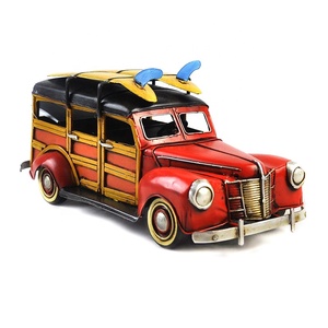 Arte e artigianato da <span class=keywords><strong>collezione</strong></span> ferro metallo modello di <span class=keywords><strong>auto</strong></span> forma decorazioni per la casa <span class=keywords><strong>auto</strong></span> d'epoca retrò per bambini modello con tavola da surf regalo in scala 1:12 - Product Image 5