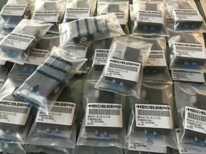 Válvula Solenoide f-e-s-t-o M2.184.1111/05, accesorios Heidelberg, MEBH-4/2-QS-4-SA, nueva y original - Product Image 2