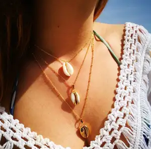 Bán buôn hợp kim đa strand lớp chain seashell necklace phụ nữ vàng cowrie shell dây chuyền