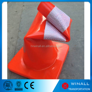 Yansıtıcı levha plastik yol inşaat ekipmanları üçgen kozalaklar - Product Image 6