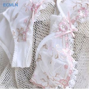 <span class=keywords><strong>Jolie</strong></span> Modèle Jeune Femme Fleur <span class=keywords><strong>Dentelle</strong></span> Sexy <span class=keywords><strong>Soutien</strong></span>-<span class=keywords><strong>Gorge</strong></span> et Culotte Mémoires Nouveau Design - Product Image 6