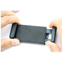 三脚マウントアダプタユニバーサル 5.5 〜 8.5 センチメートルための調整可能な携帯電話ホルダークリップ selfie スティック三脚