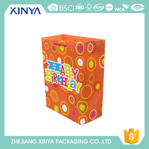 Bonne qualité logo personnalisé imprimé d'anniversaire <span class=keywords><strong>gif</strong></span> sac <span class=keywords><strong>de</strong></span> papier avec poignées <span class=keywords><strong>de</strong></span> corde - Product Image 1