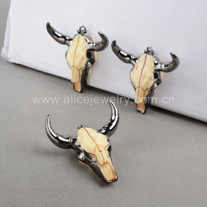 B0842 Longhorn Pendenti in Resina Grandi Bovini Testa Del Cranio Toro Bestiame Pendenti <span class=keywords><strong>con</strong></span> Pistola Nera Ha Placcato - Product Image 4
