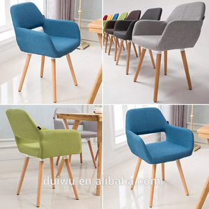 Silla <span class=keywords><strong>de</strong></span> respaldo <span class=keywords><strong>de</strong></span> ocio para sala <span class=keywords><strong>de</strong></span> estar moderna, patas <span class=keywords><strong>de</strong></span> madera tapizadas cómodas, sillón colorido - Product Image 3