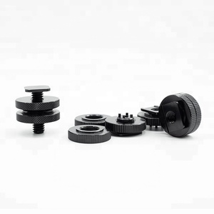 Soporte de coche <span class=keywords><strong>interior</strong></span> personalizado Cámara de moda Montaje de coche Mecanizado <span class=keywords><strong>CNC</strong></span> de acero inoxidable Componentes de metal para automóvil Piezas interiores - Product Image 3