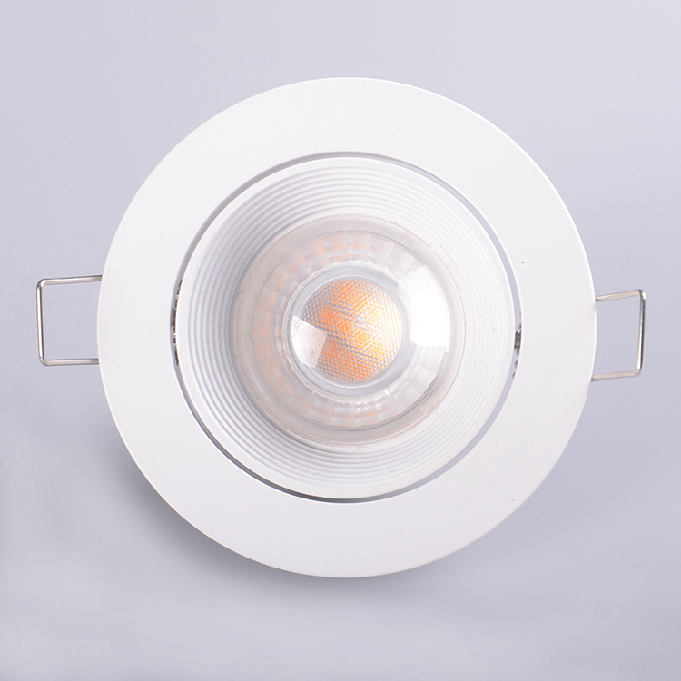 White Adjustable Aluminium Ceiling Downlight Fixture 92mm Dia IP20