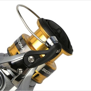 รอกตกปลา <span class=keywords><strong>Shimano</strong></span> <span class=keywords><strong>SEDONA</strong></span> FI ของแท้ รุ่น 1000 2500 2500HG C3000HG C4000 C5000XG แบบสปินนิ่ง ถ้วยลึก 4BB ระบบเกียร์ Hagane สำหรับน้ำเค็ม - Product Image 3