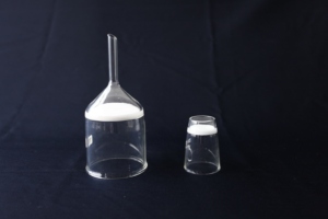 Embudo de Vidrio para Laboratorio, Antiacido, con Núcleo de Filtro de Arena y Disco Fritado - Product Image 4