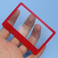 Portable loupe grossissante 3X, dispositif d'aide à la lecture complète, feuille de loupe de poche, taille carte de crédit loupe en PVC 1 pièce